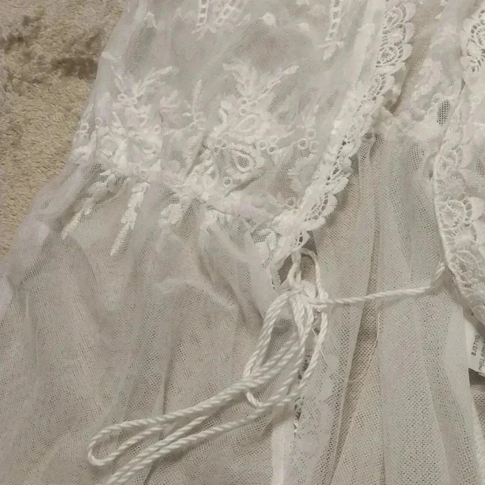 White Lace Kimono Boho Festival Cover Up Feminine Festival Swim Beach Poolside - Picture 6 of 7